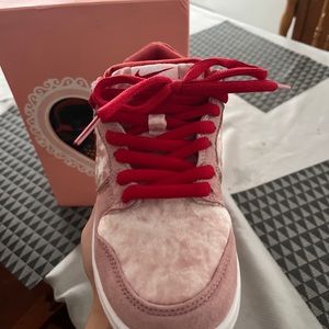 Nike so dunk low Strangelove special box